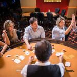 Folk på casino